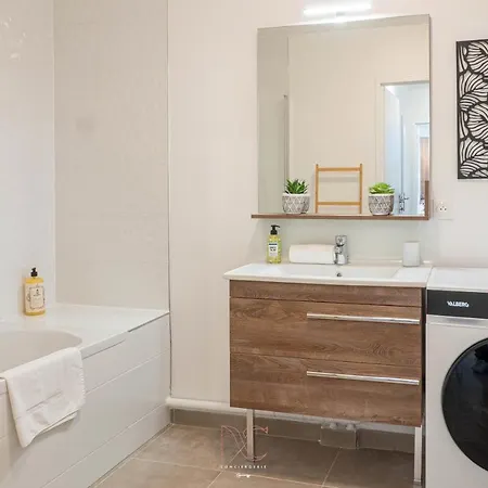 Apartment Disneyland-paris,7pers, Wifi, Parking, Chessy (Seine-et-Marne)
